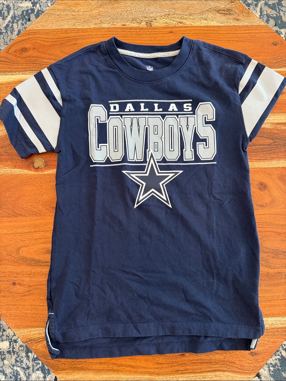 Girls size S (8-10) NFL Dallas Cowboys Navy and White Short Sleeve Tee